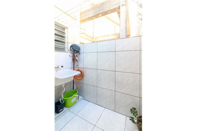 Imagem Casa com 3 Quartos à Venda,  em Vila Nova - Porto Alegre