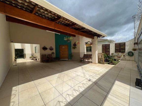 Casa com 3 Quartos à Venda, 183 m² em Parque Brasília 2ª Etapa - Anápolis
