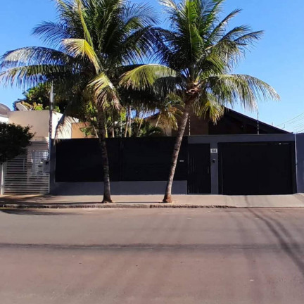 Imagem Casa com 3 Quartos à Venda, 150 m² em Centro - Tangará Da Serra Imagem Casa com 3 Quartos à Venda, 150 m² em Centro - Tangará Da Serra
