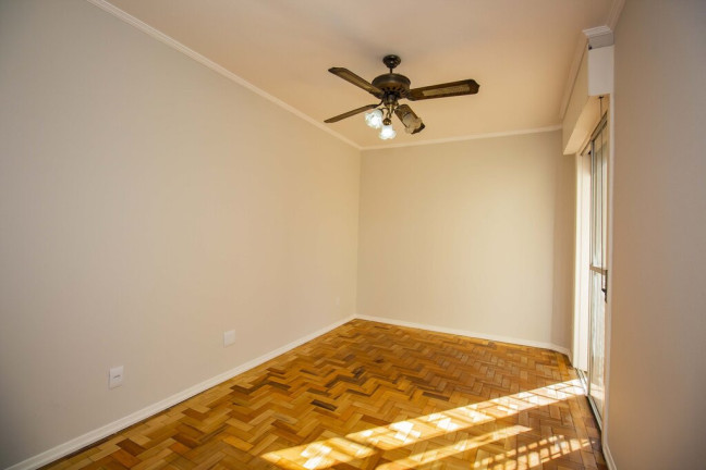 Imagem Apartamento com 3 Quartos à Venda, 74 m² em Jardim São Pedro - Porto Alegre