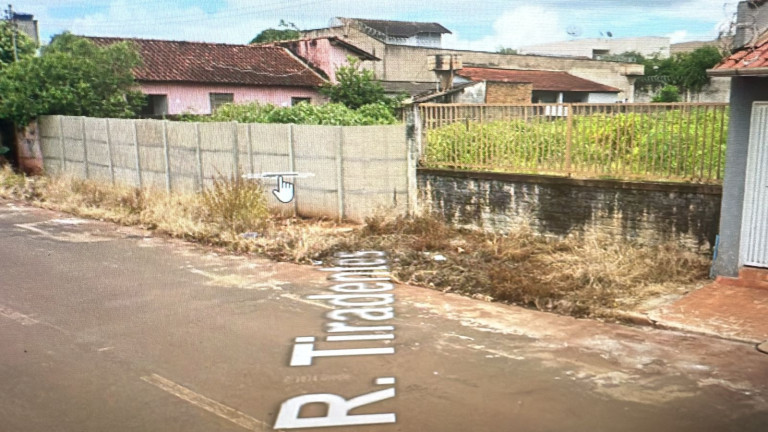 Terreno à Venda, 989 m² em Setor Central - Itumbiara