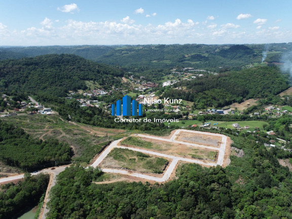 Imagem Terreno à Venda, 240 m² em Barracão - Bento Gonçalves Imagem Terreno à Venda, 240 m² em Barracão - Bento Gonçalves