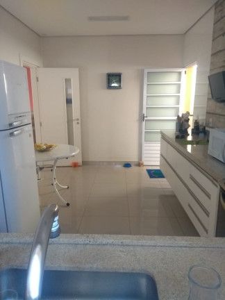 Imagem Casa com 4 Quartos à Venda, 360 m² em Vila Petrópolis - Atibaia Imagem Casa com 4 Quartos à Venda, 360 m² em Vila Petrópolis - Atibaia