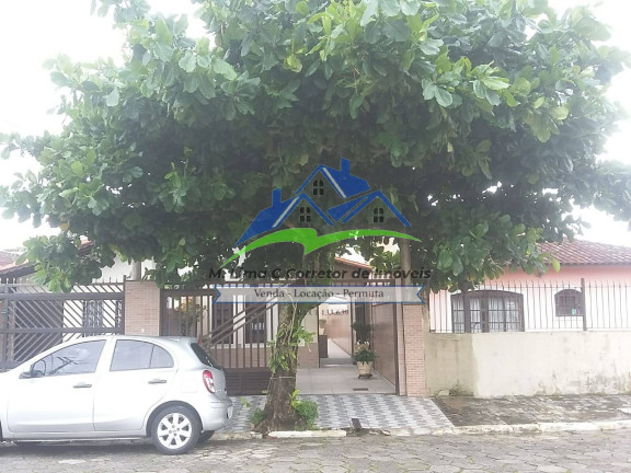 Casa com 2 Quartos à Venda,  em Balneário Maracanã - Praia Grande