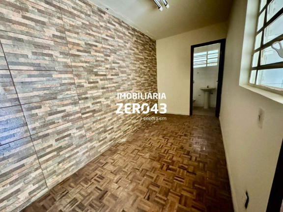 Imagem Casa com 4 Quartos à Venda, 339 m² em Jardim Presidente - Londrina