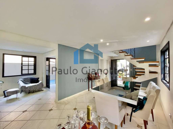 Imagem Casa de Condomínio com 4 Quartos à Venda, 250 m² em Granja Viana - Cotia