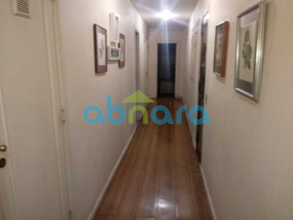 Imagem Apartamento com 4 Quartos à Venda, 360 m² em Copacabana - Rio De Janeiro Imagem Apartamento com 4 Quartos à Venda, 360 m² em Copacabana - Rio De Janeiro