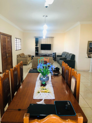 Imagem Casa com 4 Quartos à Venda, em Centro De Rifaina - Rifaina Imagem Casa com 4 Quartos à Venda, em Centro De Rifaina - Rifaina