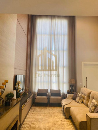 Imagem Casa com 3 Quartos à Venda, 243 m² em Santa Felicidade - Curitiba