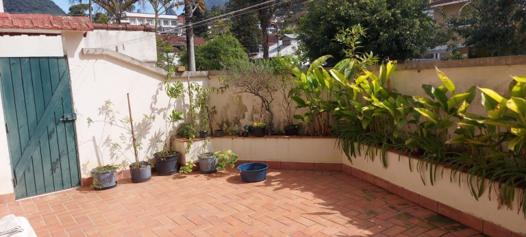 Imagem Casa com 4 Quartos à Venda, 250 m² em Alto - Teresópolis