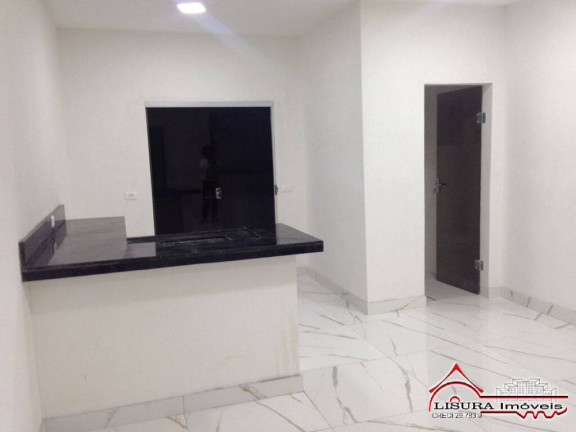Imagem Casa de Condomínio com 2 Quartos à Venda, 73 m² em Centro - Jacareí
