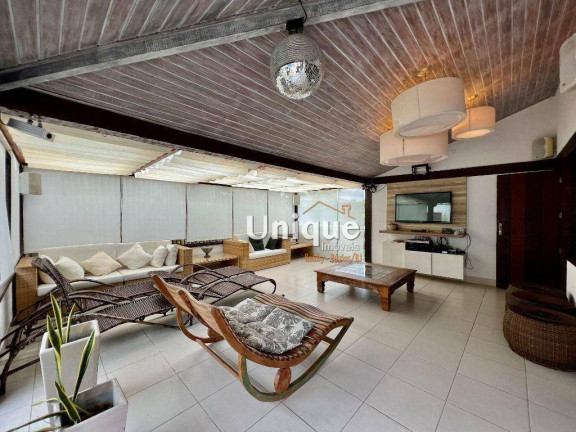 Imagem Casa com 5 Quartos à Venda, 300 m² em Geribá - Armação Dos Búzios Imagem Casa com 5 Quartos à Venda, 300 m² em Geribá - Armação Dos Búzios