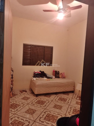 Imagem Sobrado com 3 Quartos à Venda, 160 m² em Jardim Santa Cruz - Serrana