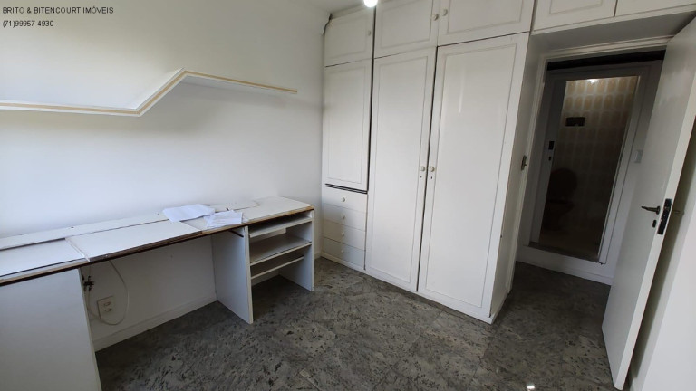 Imagem Imóvel com 3 Quartos à Venda, 80 m² em Imbuí - Salvador Imagem Imóvel com 3 Quartos à Venda, 80 m² em Imbuí - Salvador