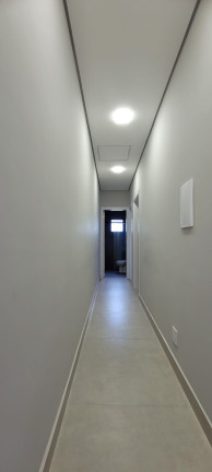 Imagem Sobrado com 3 Quartos à Venda, 120 m² em Villas Do Jaguari - Santana De Parnaíba