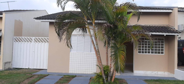 Casa com 3 Quartos à Venda, 207 m² em Recanto Dos Pássaros - Cuiabá