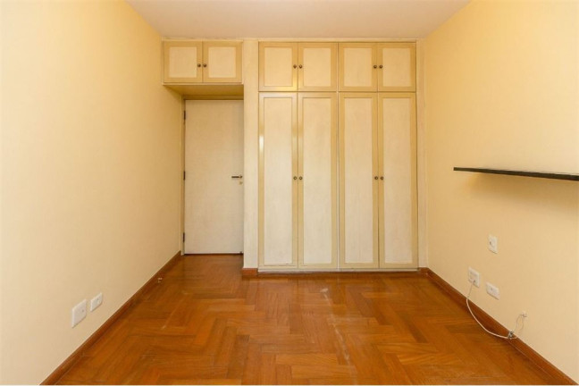 Imagem Imóvel com 5 Quartos à Venda, em Indianópolis - São Paulo Imagem Imóvel com 5 Quartos à Venda, em Indianópolis - São Paulo