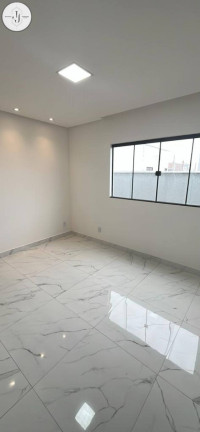 Imagem Casa com 3 Quartos para Alugar ou Temporada, 124 m² em Cajupiranga - Parnamirim