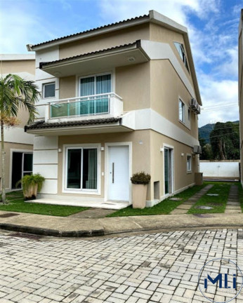 Imagem Imóvel com 4 Quartos à Venda, 225 m² em Vargem Grande - Rio De Janeiro