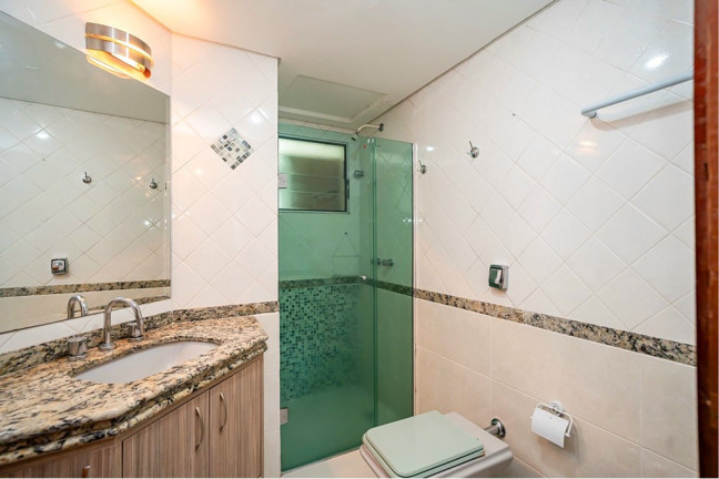 Imagem Imóvel com 3 Quartos à Venda, 142 m² em Juvevê - Curitiba Imagem Imóvel com 3 Quartos à Venda, 142 m² em Juvevê - Curitiba