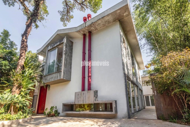 Casa com 3 Quartos à Venda, 360 m² em Jardim Paulista - São Paulo