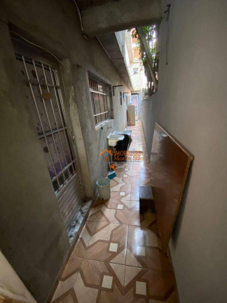 Imagem Sobrado com 7 Quartos à Venda, 250 m² em Jardim Presidente Dutra - Guarulhos Imagem Sobrado com 7 Quartos à Venda, 250 m² em Jardim Presidente Dutra - Guarulhos