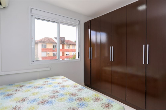 Imagem Apartamento com 2 Quartos à Venda, 69 m² em Jardim Lindóia - Porto Alegre