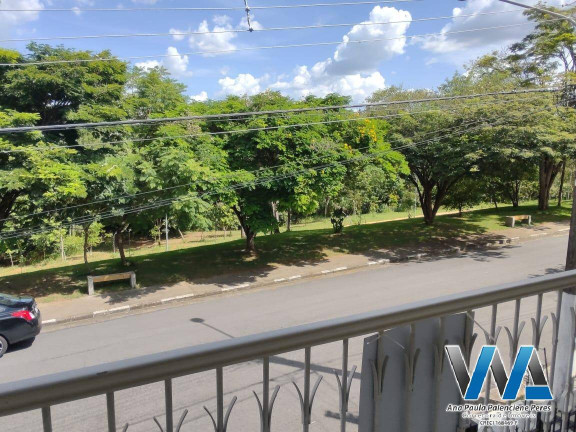 Imagem Casa com 3 Quartos à Venda, 250 m² em Jardim América - Bragança Paulista Imagem Casa com 3 Quartos à Venda, 250 m² em Jardim América - Bragança Paulista
