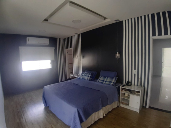 Imagem Casa com 5 Quartos à Venda, 383 m² em Novo Aleixo - Manaus Imagem Casa com 5 Quartos à Venda, 383 m² em Novo Aleixo - Manaus