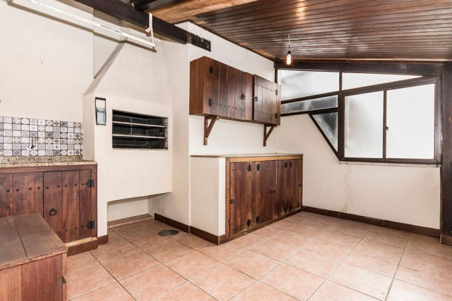 Imagem Cobertura com 2 Quartos à Venda, 131 m² em Passo Da Areia - Porto Alegre