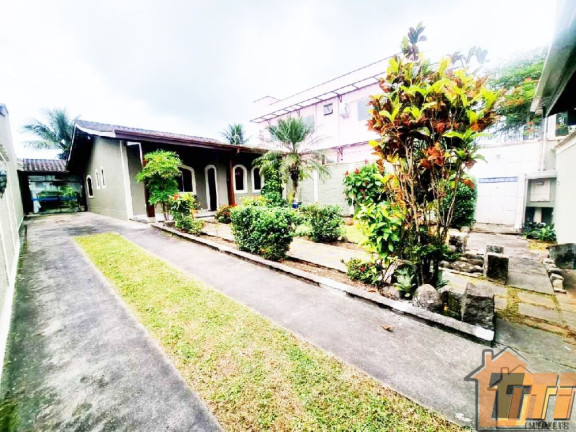Imagem Casa com 3 Quartos à Venda, 203 m² em Silop - Ubatuba