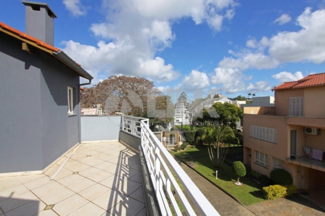Imagem Imóvel com 3 Quartos à Venda, 193 m² em Jardim Itu - Porto Alegre Imagem Imóvel com 3 Quartos à Venda, 193 m² em Jardim Itu - Porto Alegre