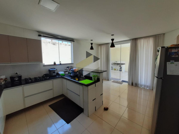 Imagem Casa com 3 Quartos à Venda, 232 m² em Jardim Residencial Villa Olympia - Sorocaba Imagem Casa com 3 Quartos à Venda, 232 m² em Jardim Residencial Villa Olympia - Sorocaba