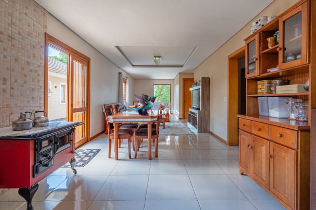 Imagem Casa com 4 Quartos à Venda, 164 m² em Centro - Gramado