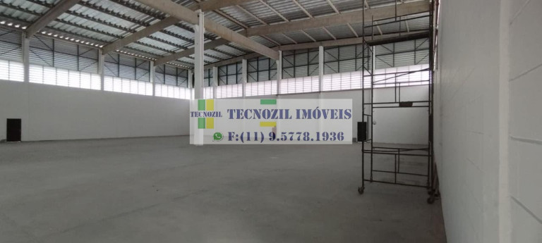 Imóvel Comercial para Alugar, 1.600 m² em Chácara Do Solar I (fazendinha) - Santana De Parnaíba