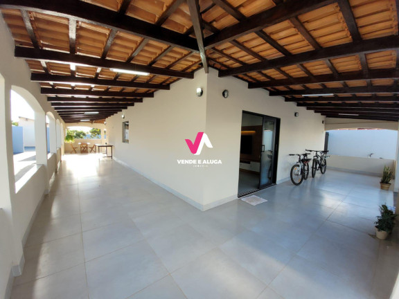 Casa com 4 Quartos à Venda,  em Bom Clima - Chapada Dos Guimarães