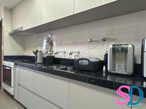 Apartamento com 4 Quartos à Venda, 136 m² em Centro - Ubatuba