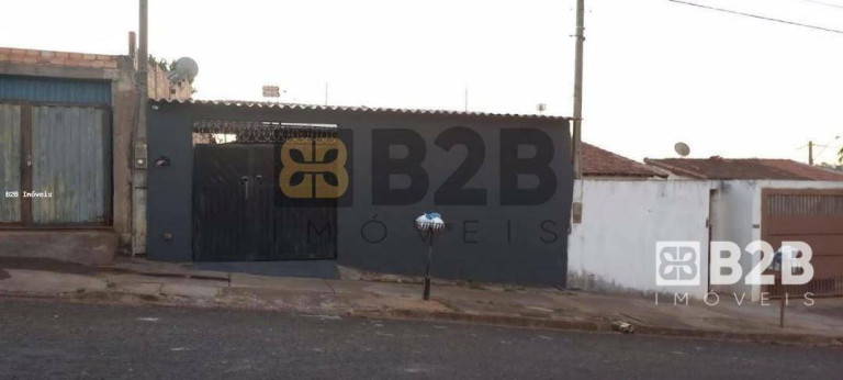 Casa com 2 Quartos à Venda, 37 m² em Parque Roosevelt - Bauru