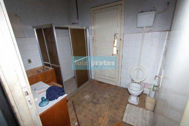 Imagem Casa com 5 Quartos à Venda, 144 m² em Independência - Porto Alegre