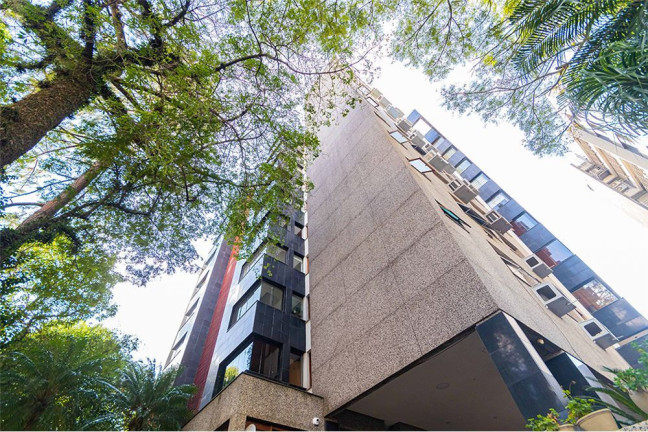 Imóvel com 3 Quartos à Venda,  em Auxiliadora - Porto Alegre