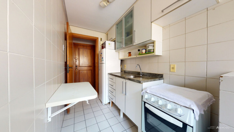 Imagem Imóvel com 2 Quartos à Venda, 65 m² em Cidade Baixa - Porto Alegre Imagem Imóvel com 2 Quartos à Venda, 65 m² em Cidade Baixa - Porto Alegre