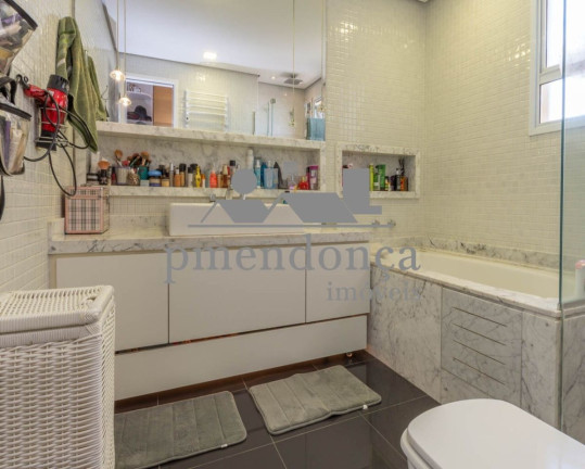 Imagem Apartamento com 4 Quartos à Venda, 223 m² em Vila Romana - São Paulo