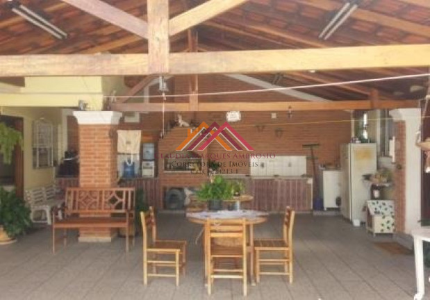 Imagem Casa com 4 Quartos à Venda, 270 m² em Região Central - Caieiras
