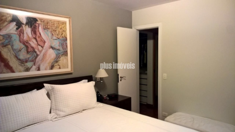 Imagem Apartamento com 3 Quartos à Venda, 205 m² em Vila Nova Conceição - São Paulo