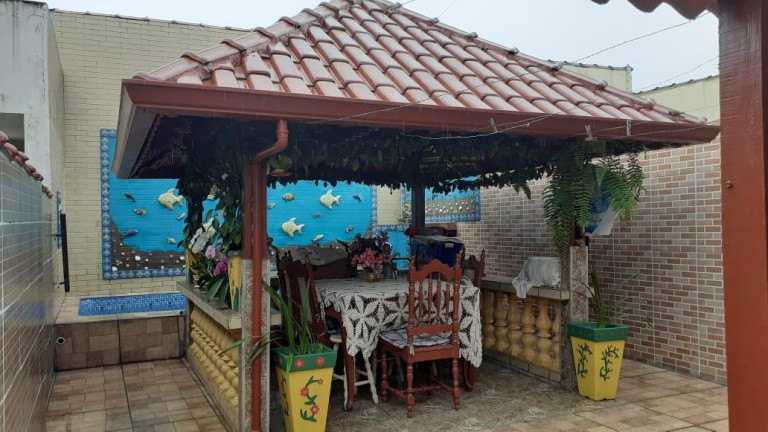 Imagem Casa com 3 Quartos à Venda, 210 m² em Maracanã - Praia Grande Imagem Casa com 3 Quartos à Venda, 210 m² em Maracanã - Praia Grande