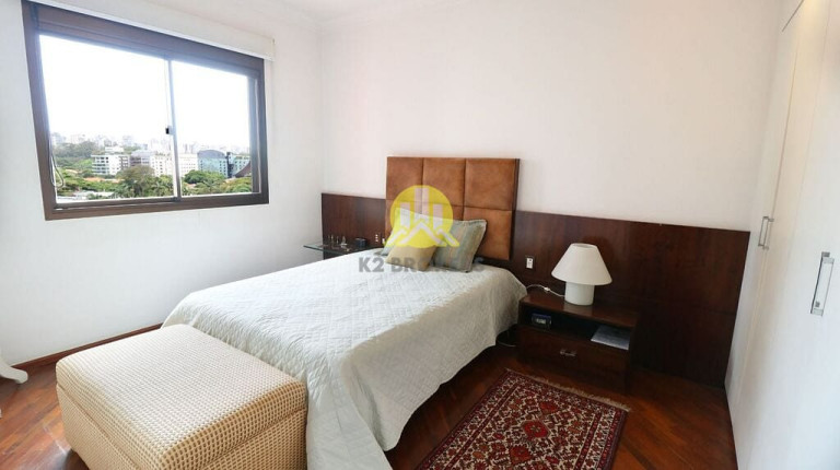 Imagem Apartamento com 3 Quartos à Venda, 165 m² em Itaim Bibi - São Paulo