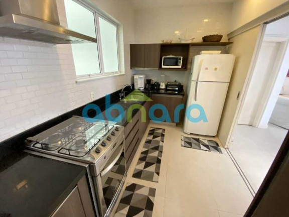 Imagem Apartamento com 3 Quartos à Venda, 155 m² em Copacabana - Rio De Janeiro
