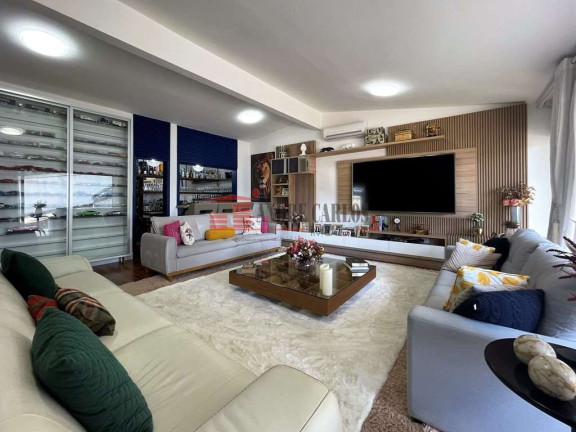 Imagem Casa com 4 Quartos à Venda, 850 m² em Vila Santo Antônio - Cotia Imagem Casa com 4 Quartos à Venda, 850 m² em Vila Santo Antônio - Cotia