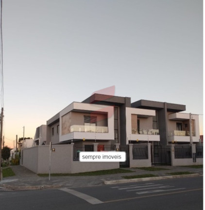Imagem Sobrado com 3 Quartos à Venda, 132 m² em Capão Da Imbuia - Curitiba Imagem Sobrado com 3 Quartos à Venda, 132 m² em Capão Da Imbuia - Curitiba