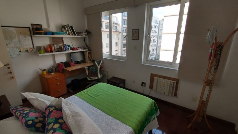 Imagem Apartamento com 3 Quartos à Venda, 131 m² em Copacabana - Rio De Janeiro